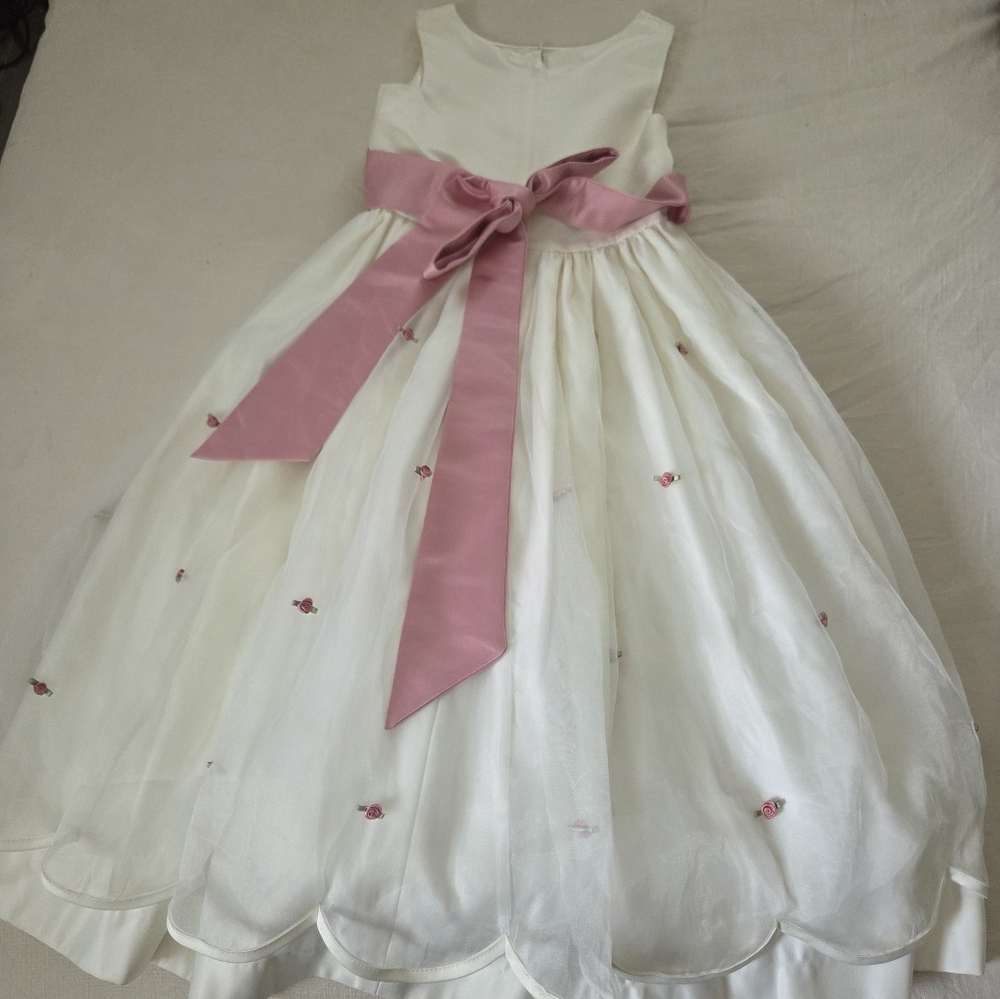 Cinderella Elegant White and Pink Kids Dress Rosebud Scallop Girls 8 - Picture 8 of 14